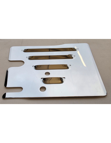 BEHIND THE ENGINE FILLER PANEL F